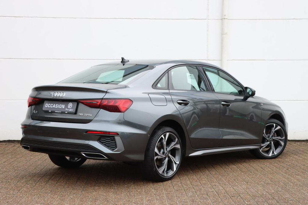 Audi A3 limousine 35 tfsi s edition 150pk carplay | camera | parkassist | a