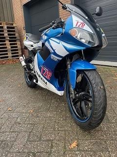 Unieke yamaha tzr50cc valentino rossie weinig km nu 2699 euro