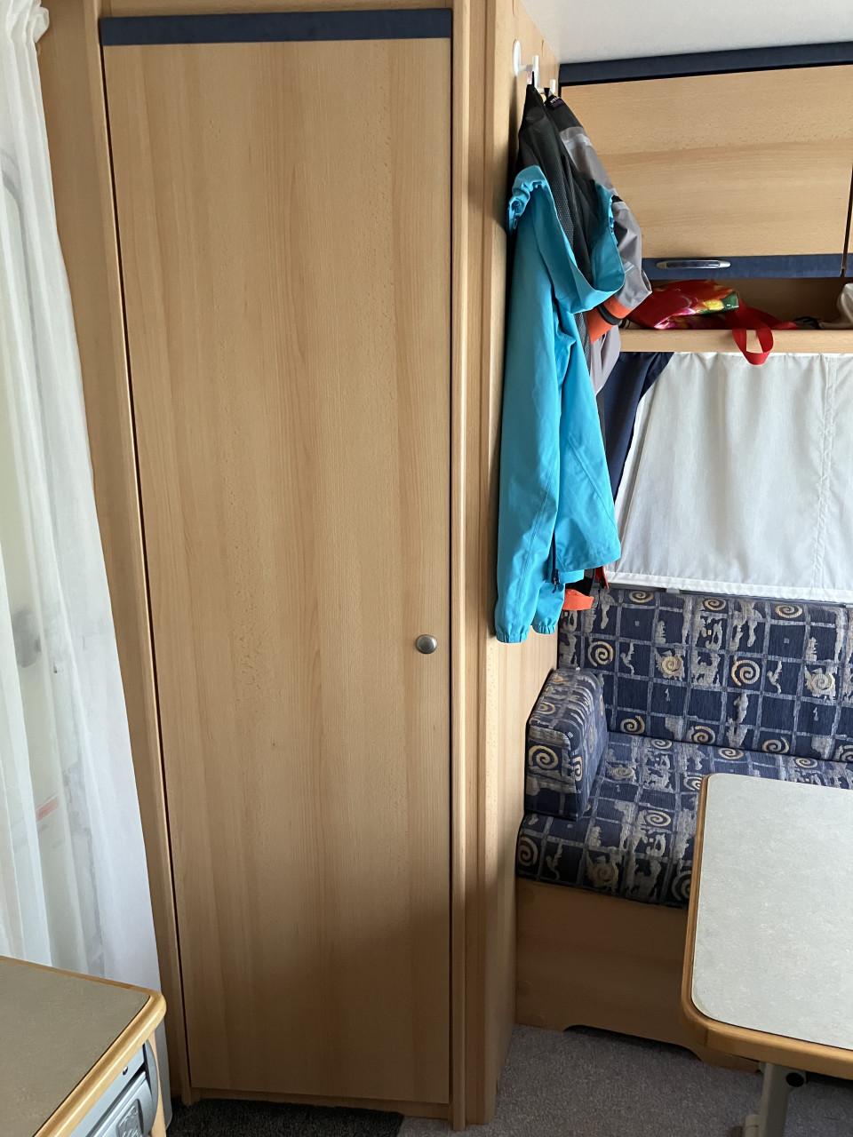Caravan Eifelland Holiday 415 TM lichtgewicht met mover