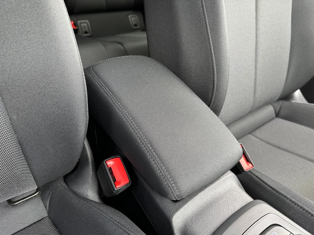 Audi Q2 35 tfsi 150pk s-tronic advanced | elek. achterklep | dode hoek | 4-