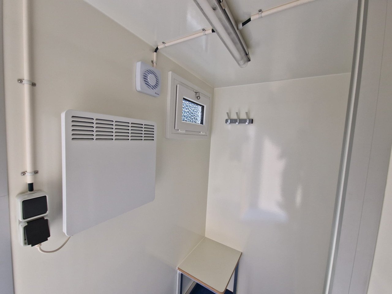 Mobiele badkamer / nooddouche / tijdelijke douche te huur