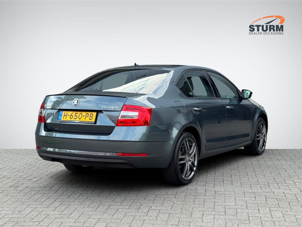Skoda Octavia 1.5 tsi greentech business edition upgrade automaat | navigat