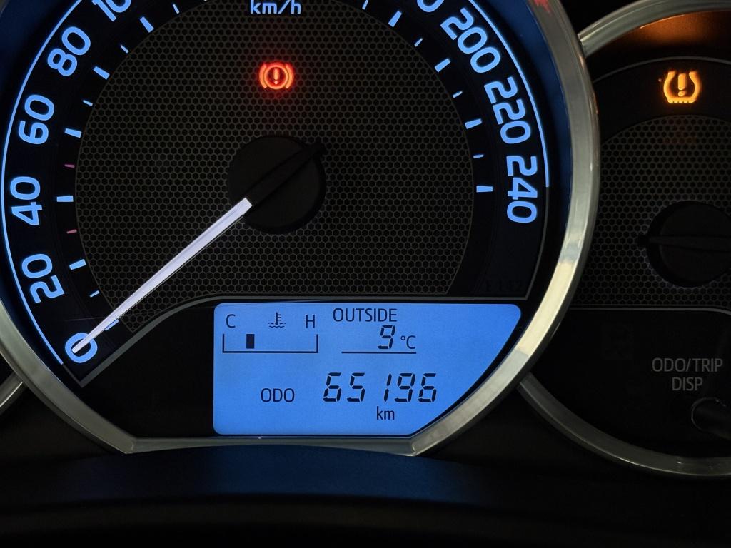 Toyota Auris 1.6 now | lage km-stand |