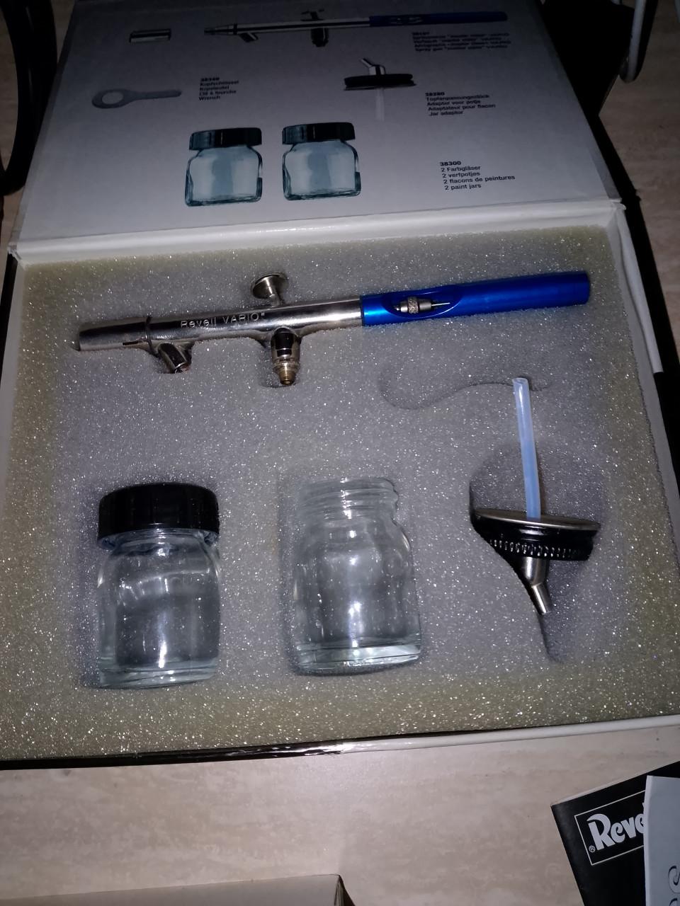 Te koop Revell airbrushset