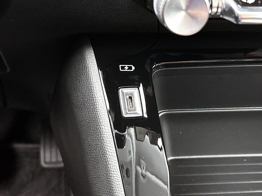Peugeot 208 ev active 50 kwh | rijklaar |