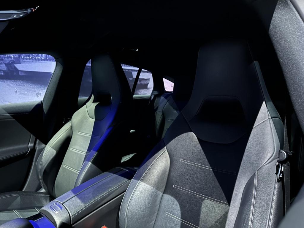 Mercedes-Benz Cla shooting brake 180 business solution amg *navi*appconnect