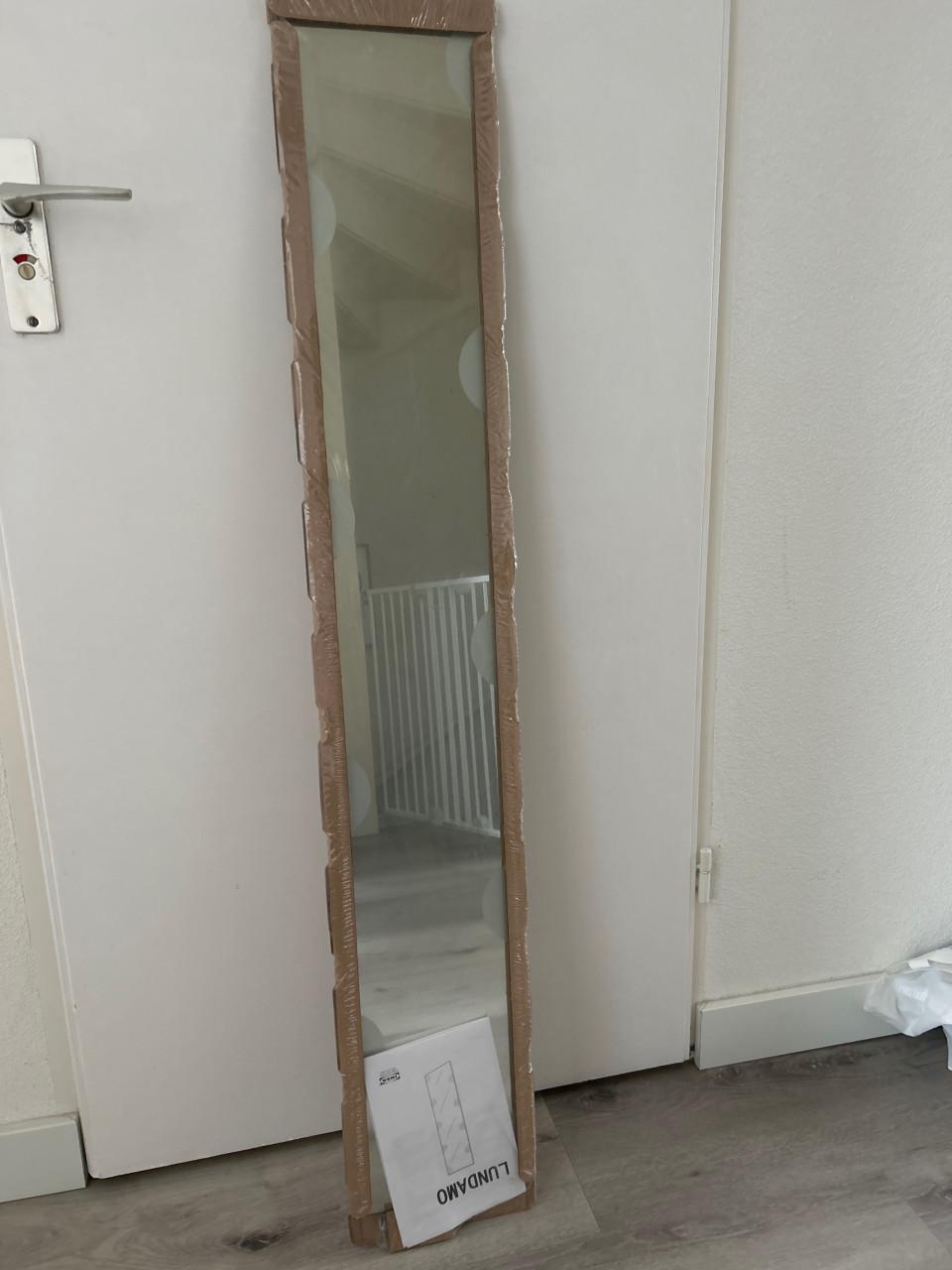 Ikea spiegel lundamo