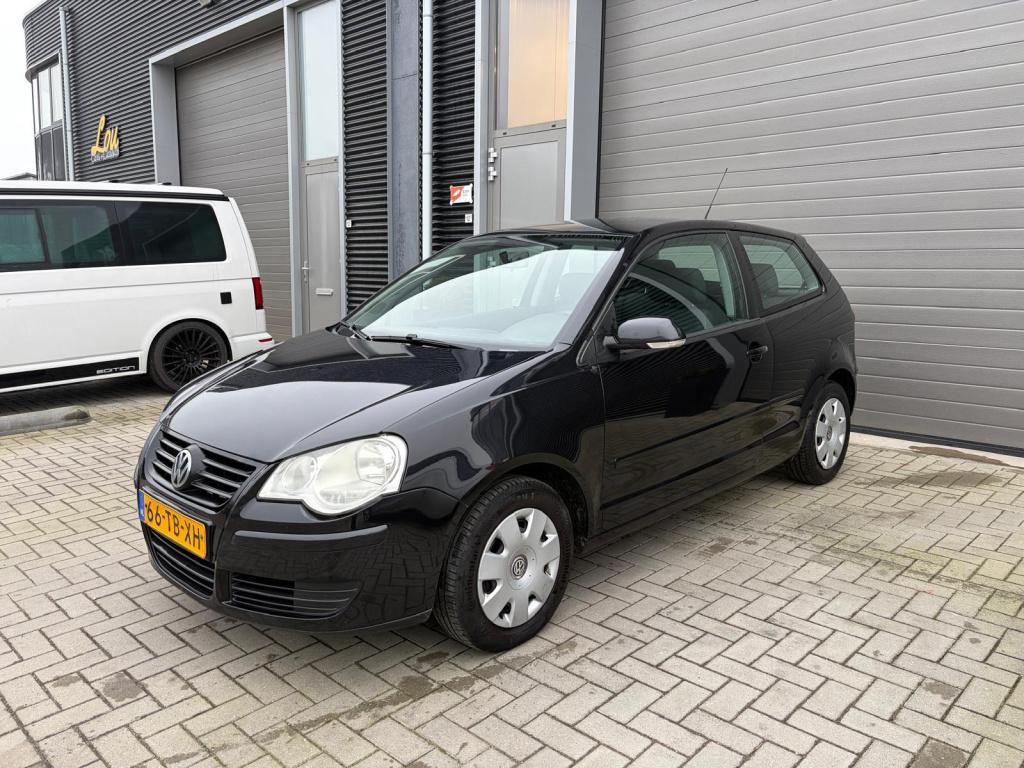 Volkswagen Polo 1.4-16v optive/hele nette auto/airco/3e eigenaar/