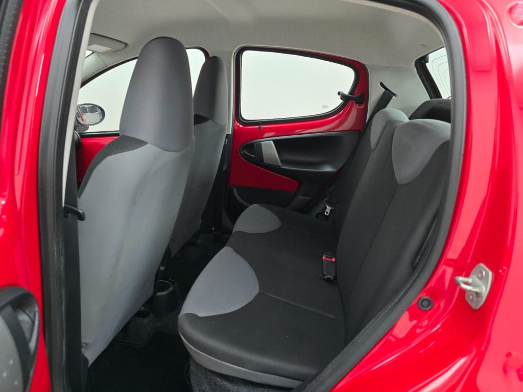 Peugeot 107 occasion 1.0 access accent met airco en 5 deurs uitvoering | tr