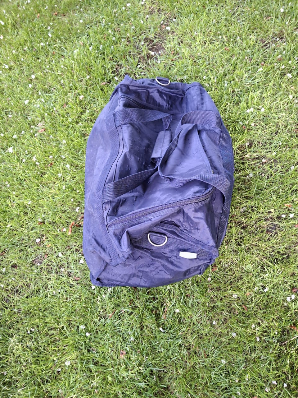 Reistas donkerblauw GRATIS!