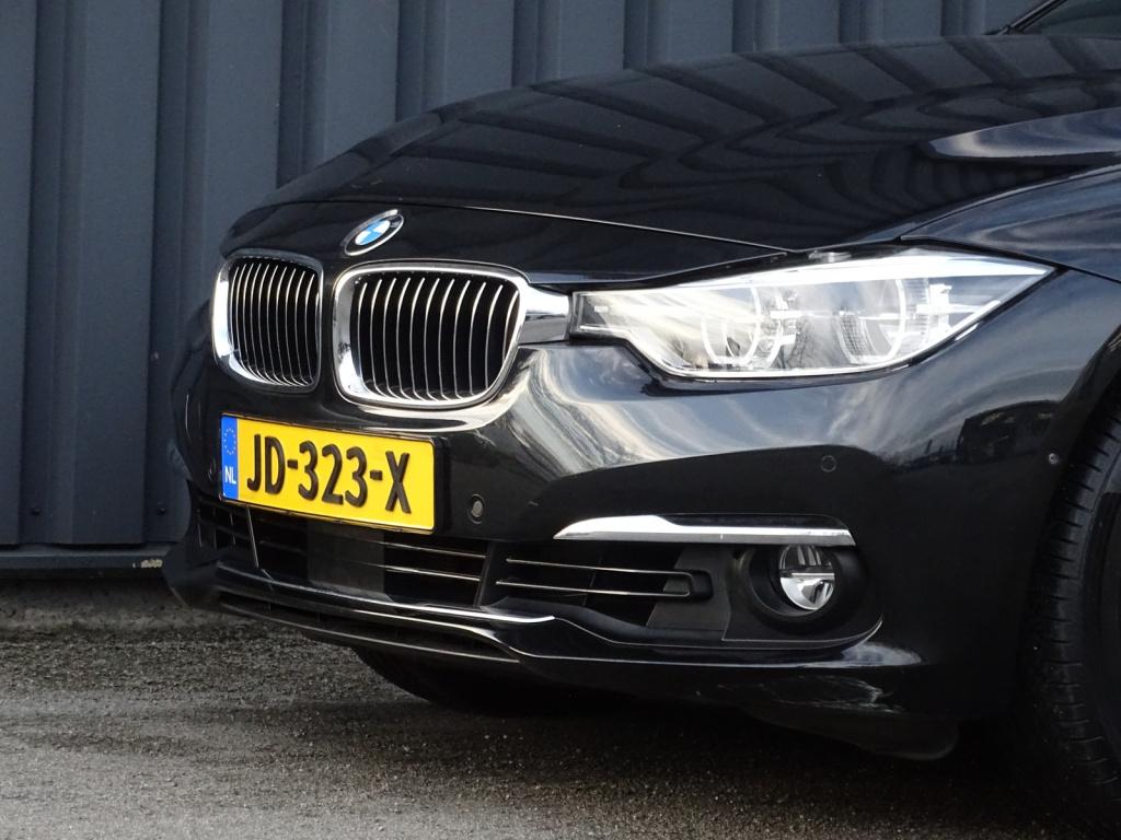 BMW 3-serie 330e luxury