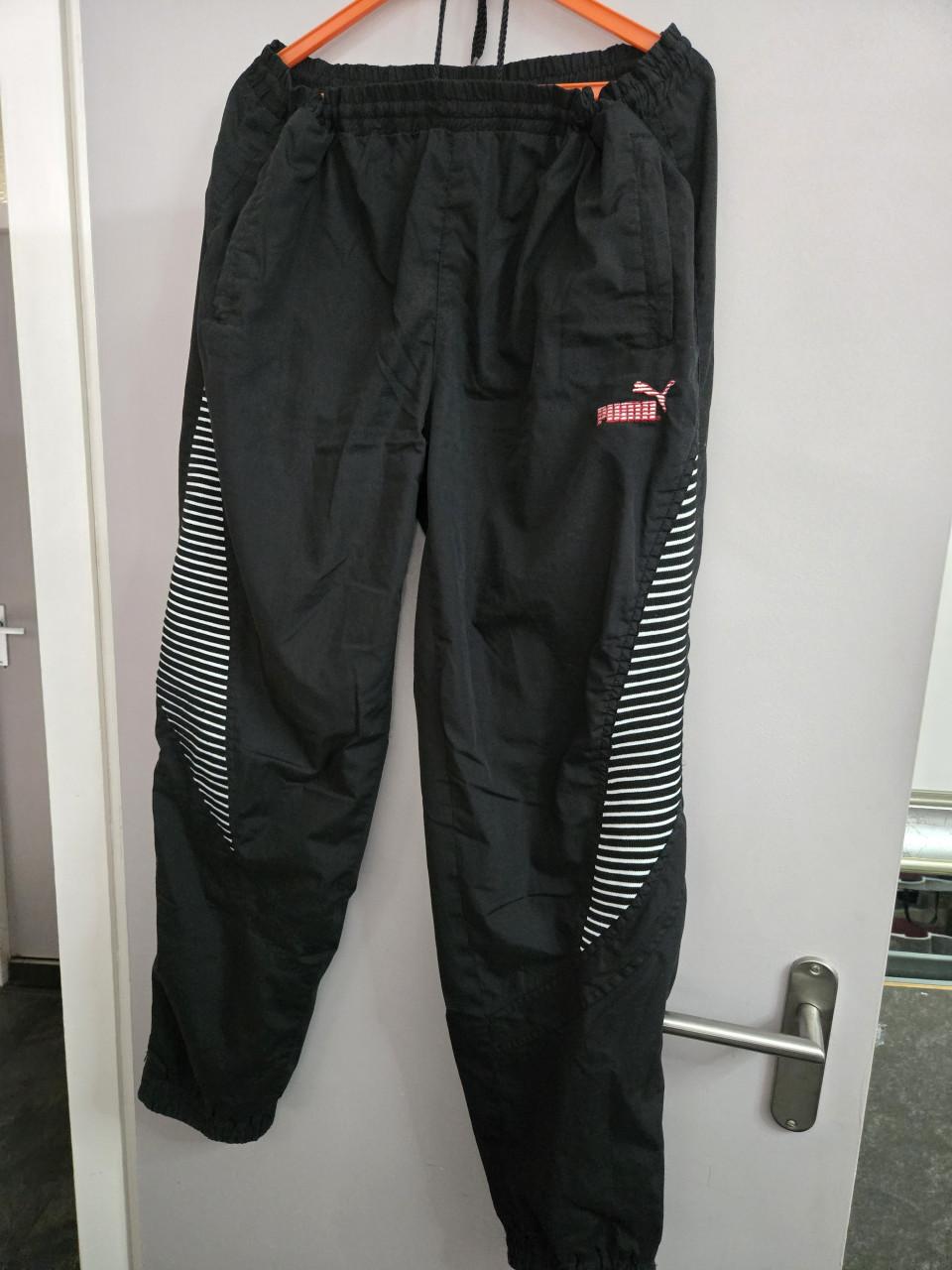 Zwarte Puma trainingsbroek Maat L ,  gevoerd,