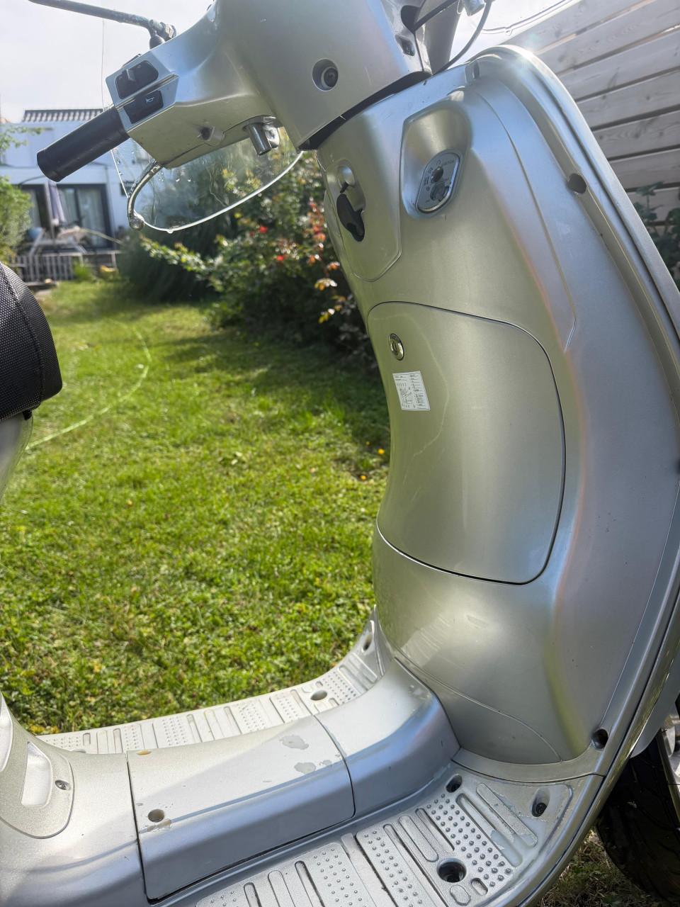 BTC IVA Lux 50 scooter