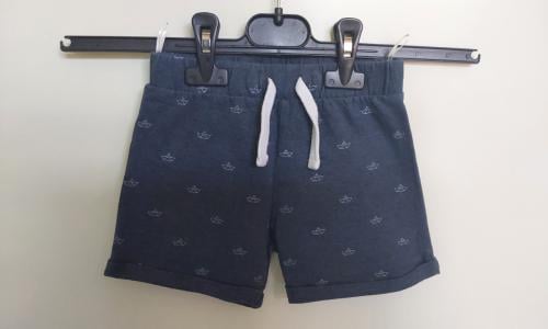 Nieuw korte broek van het merk C&A in maat 92