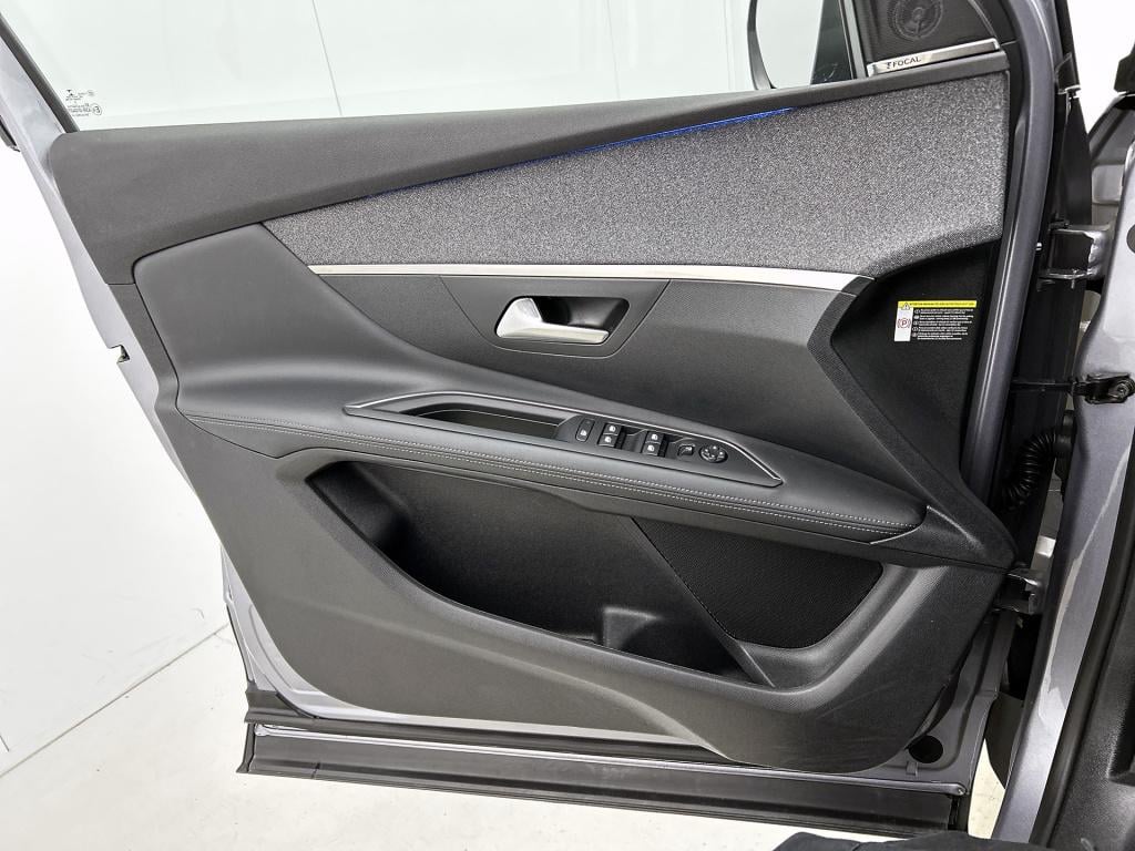 Peugeot 3008 130 pk blue lease premium | rijklaar | trekhaak