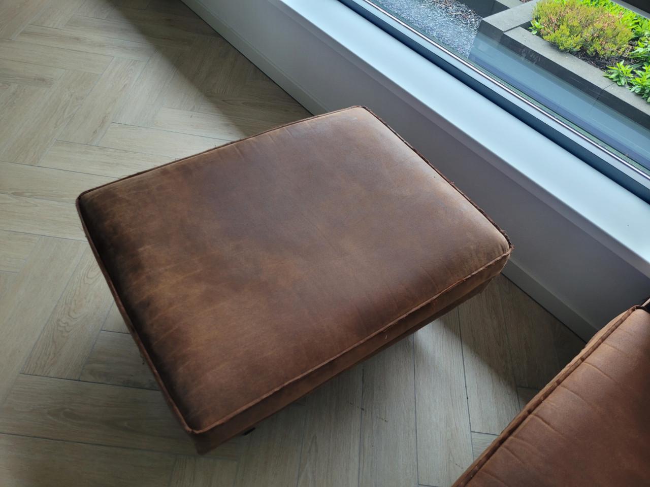Hocker, TMC Wonen