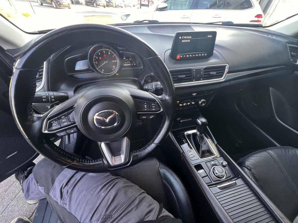 Mazda 3 2.0 skyactiv-g 120 skylease+