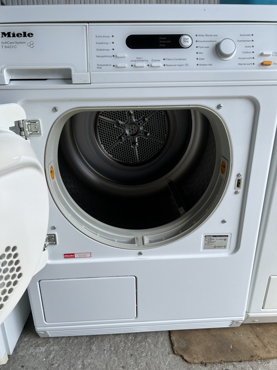 Miele condensdroger trommel inhoud 6 kg. Als nieuw incl. handleiding