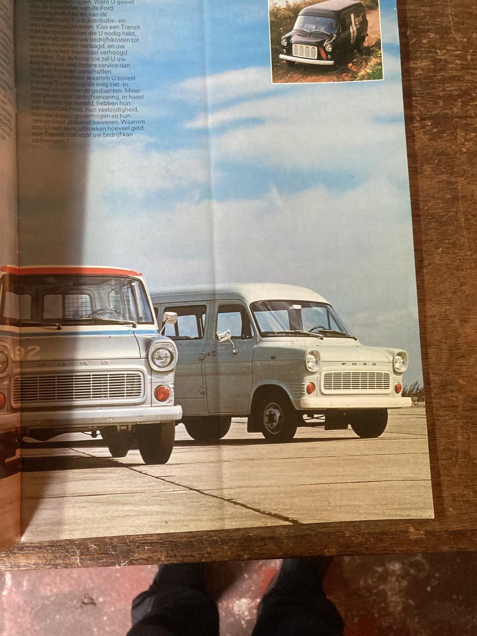 Gevraagd oude autofolders ,vrachtwagens en bromfiets e.d.