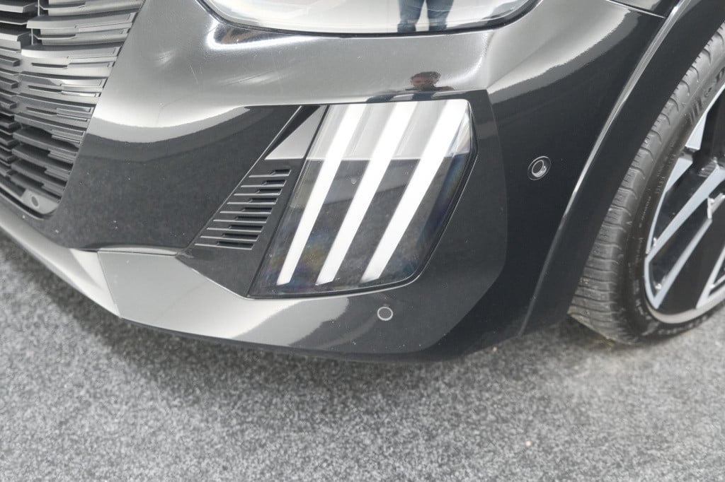 Peugeot 208 hybrid 136 e-dcs6 gt | 360 camera | adaptieve cruise control | 
