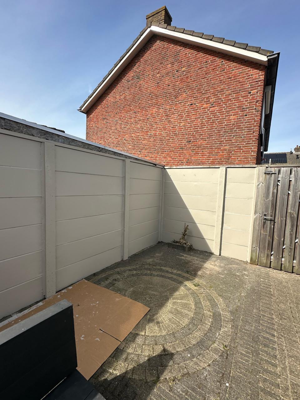 ✨🎨 Schilder & Sauswerk in Zeeland – kozijnen, deuren & muren! 🏠🌊