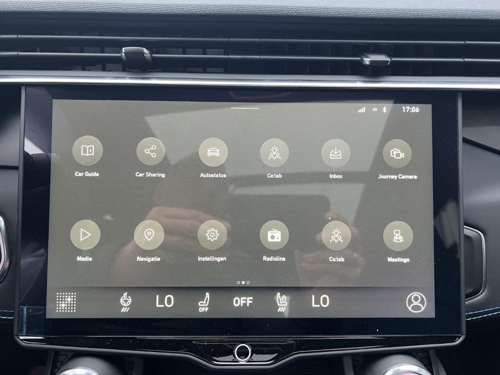 Lynk & Co 01 1.5 261pk phev 7dcth plug in hybrid , pano dak , 360gr camera 