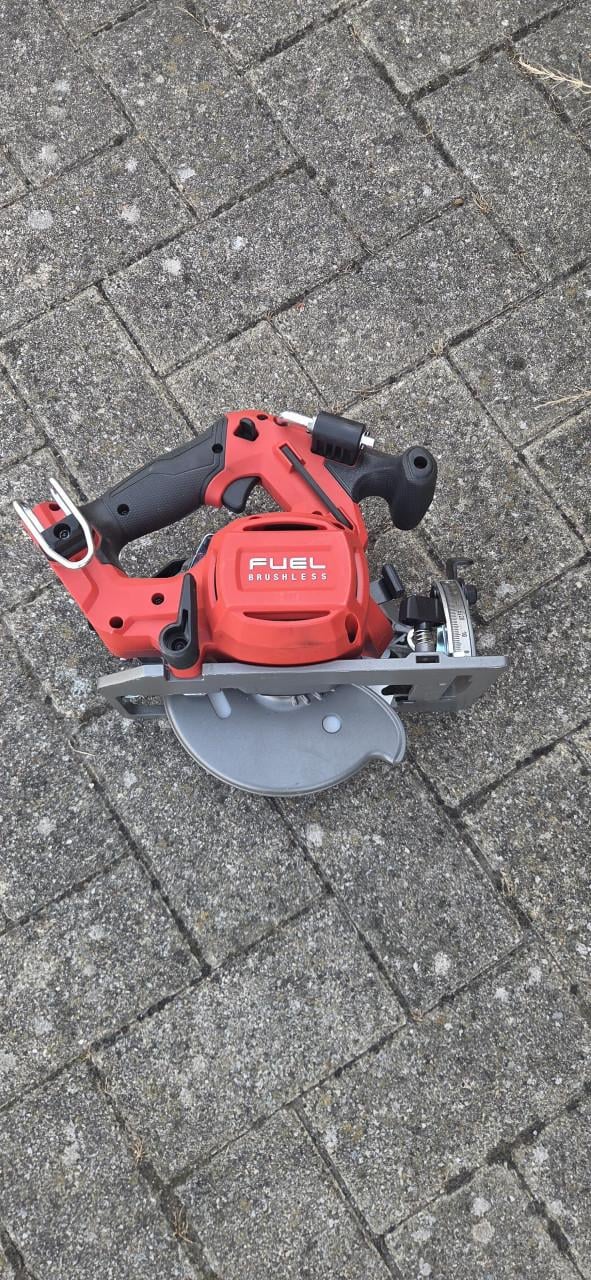 Te koop milwaukee m18 reciprozaag en m18 cirkelzaag