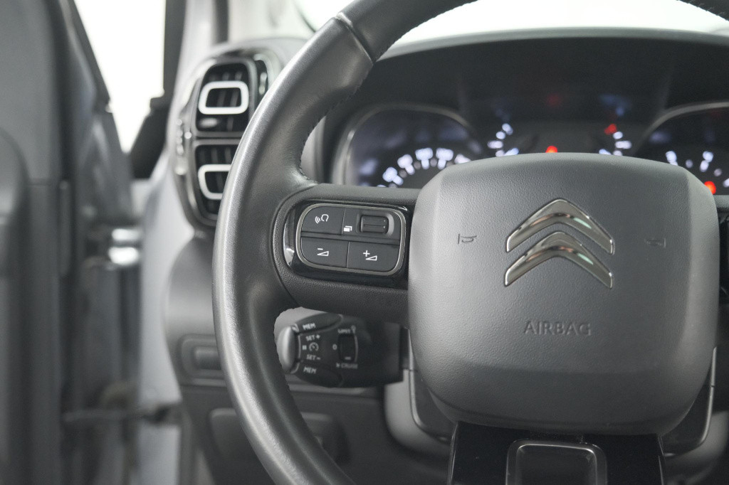 Citroen C3 Aircross puretech 130 eat6 c-series | apple carplay | allseason 