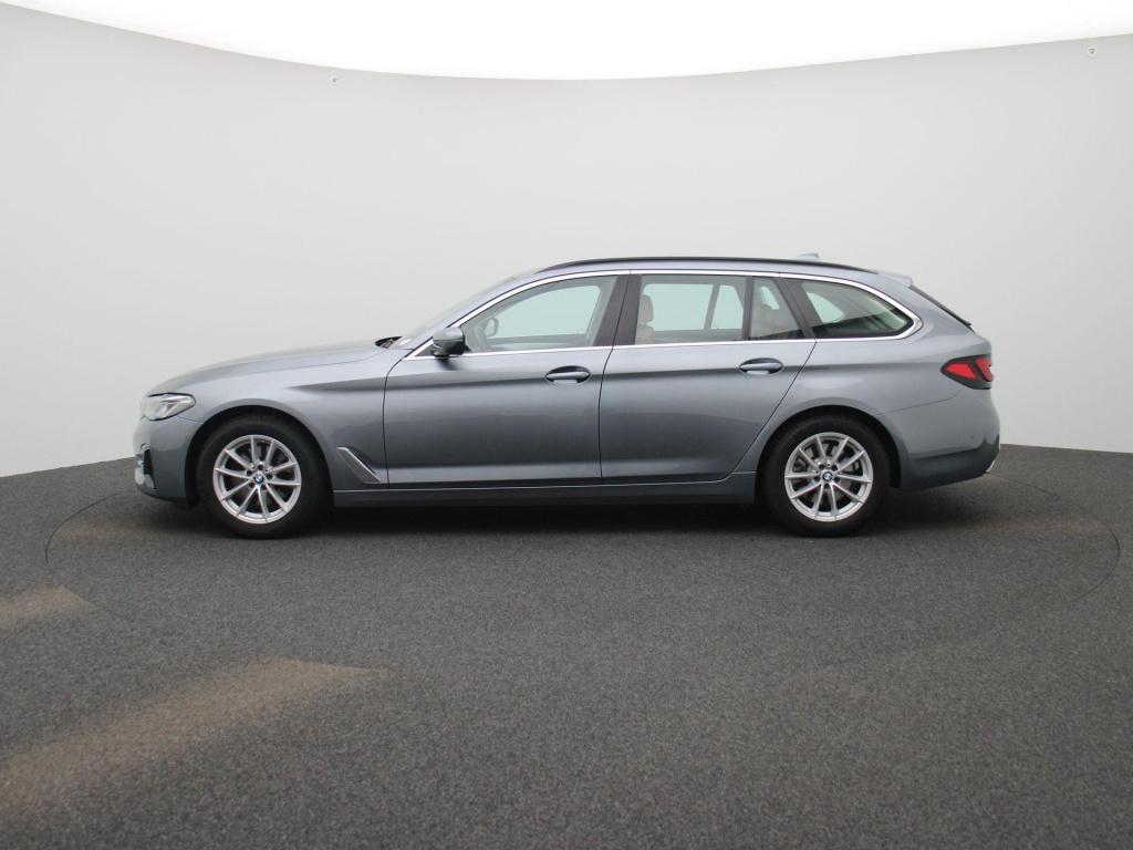 BMW 5 Serie touring 520i business edition plus | automaat | lmv | navigatie
