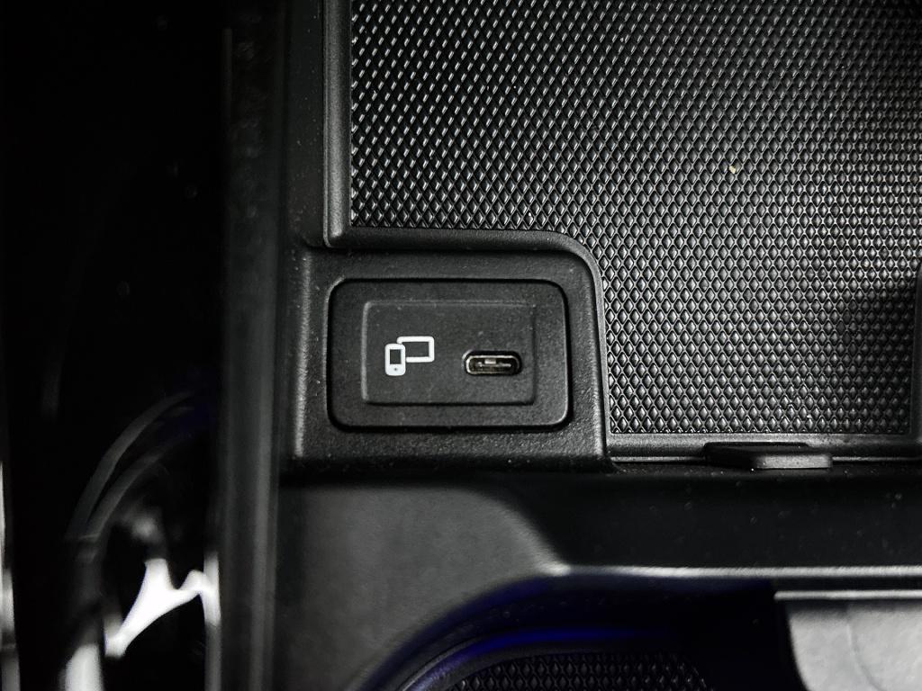 Mercedes-Benz Gla-klasse 200 business solution amg | sfeerverlichting | tre