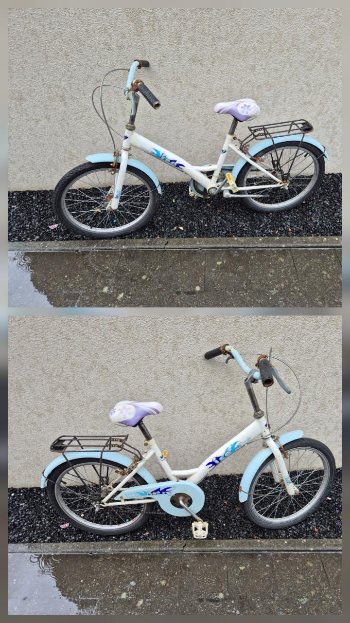 Nog wat fietsen staan....