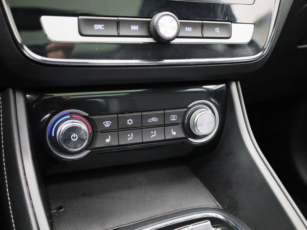 MG Zs-ev luxury 45 kwh aut.| panoramadak | leder | navigatie | camera | sch