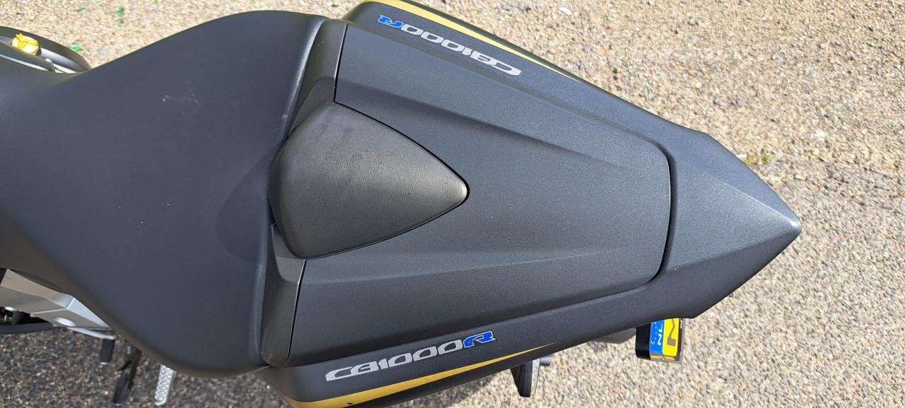 Nette Honda cb1000R