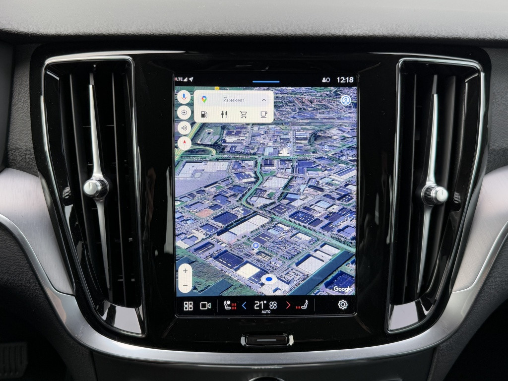 Volvo V60 b3 essential edition