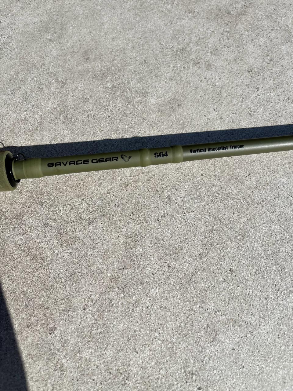 Gloednieuwe SG4 hengel van Savage Gear