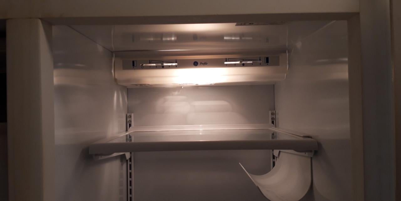 MOET WEG - Een 100% perfect goedwerkende USA koel-Vrieskast