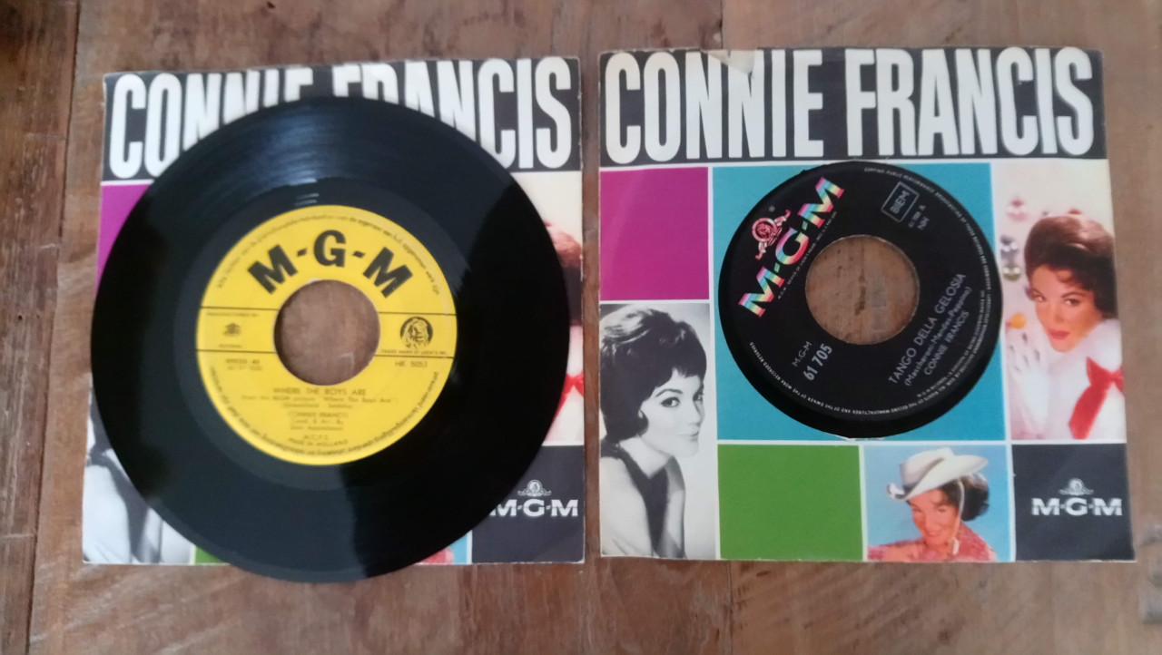 VINYL SINGLES