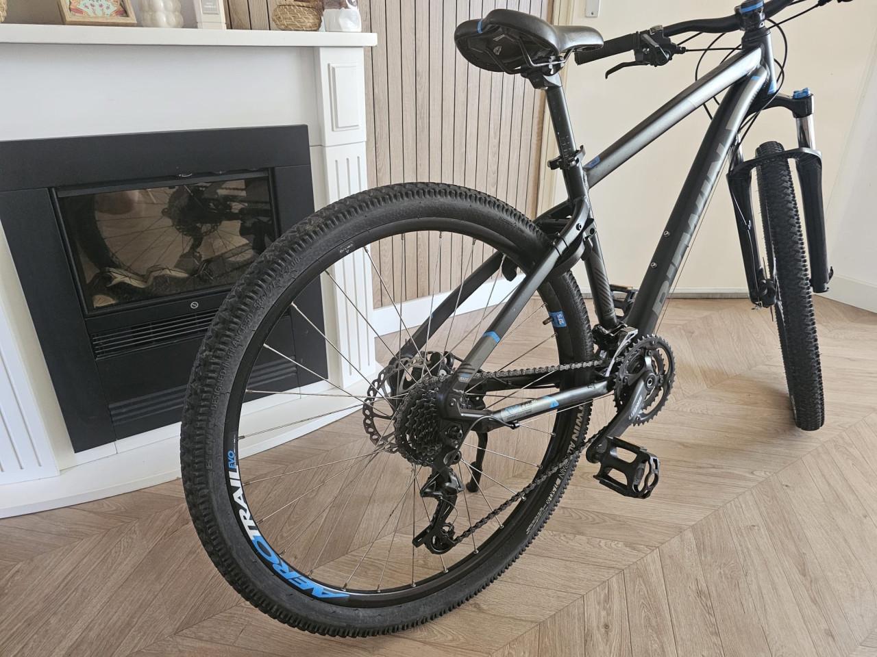 BTWIN MTB 27,5er / S