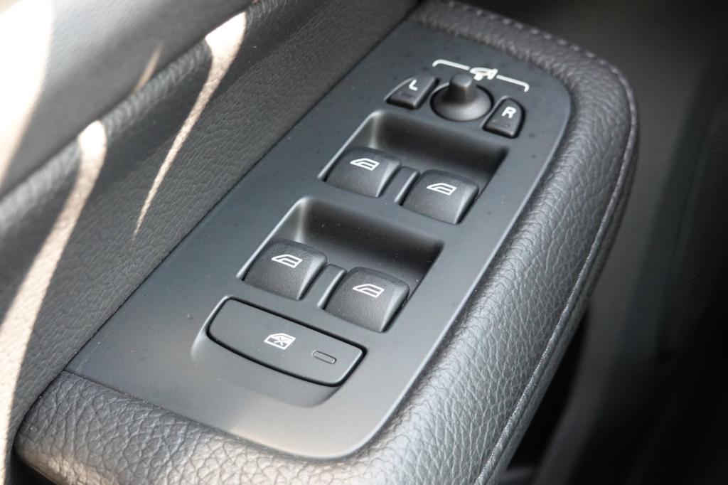 Volvo V60 2.0 t6 recharge awd business pro