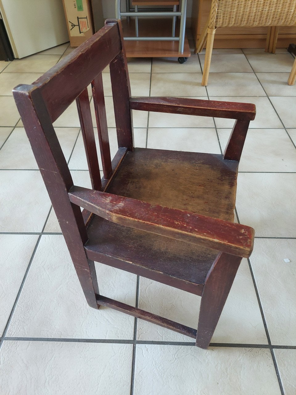 Te koop oude eiken stoof,en oud stoeltje