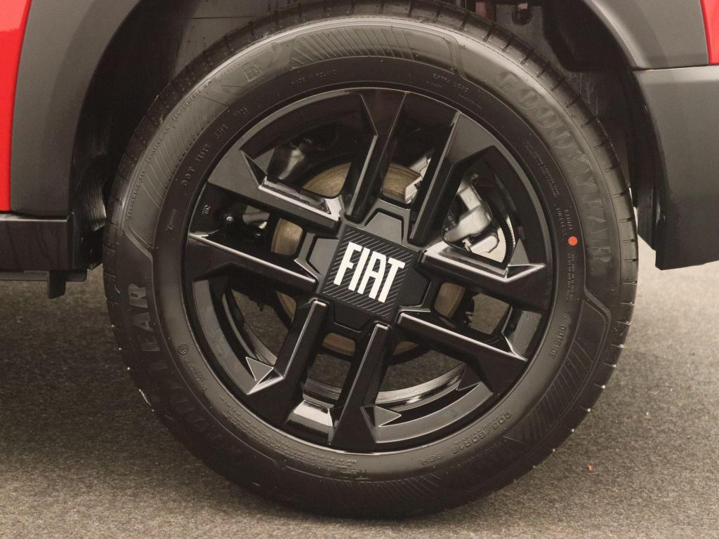 Fiat Grande Panda 1.2 hybrid icon | apple carplay & android auto | parkeers