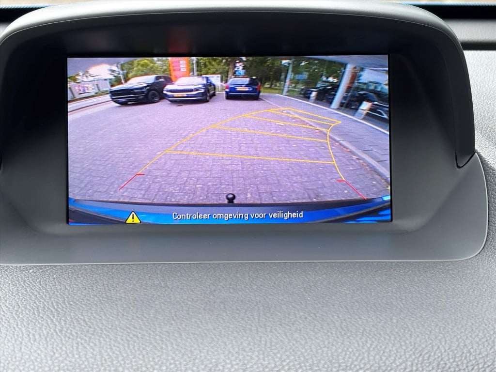 Opel Mokka 1.4 turbo 140pk cosmo| sunroof|trekhaak|leder| stoel-stuurverwar