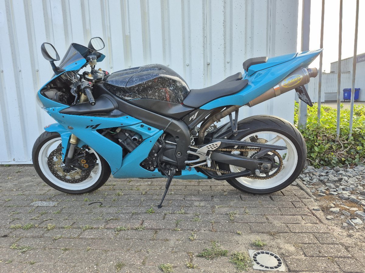 Yamaha R1 uit 2004