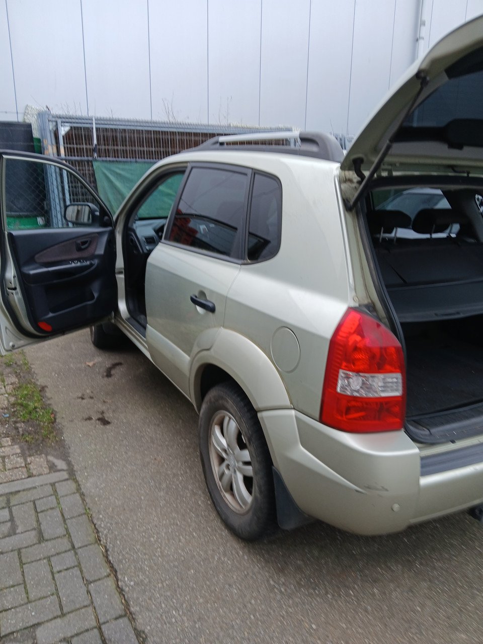Hyundai Tucson 2.0 - 2007-km.175364 Nap- airco-trekhaak-L.M. velgen-3500,=
