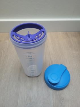 Nieuw tupperware shaker