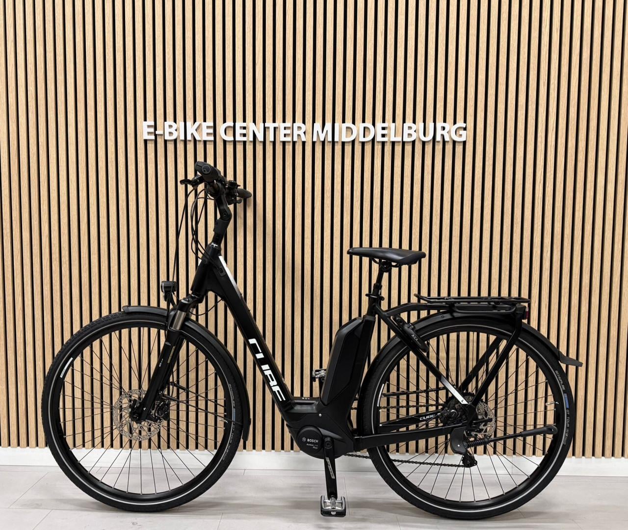 Cube Touring Pro Bosch Active Line Plus 500Wh 54CM 2965KM