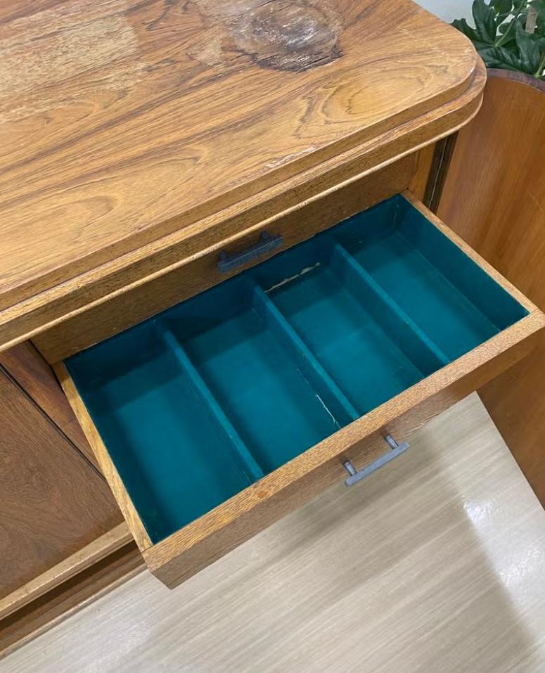 -gereserveerd- Vintage art-deco dressoir 2.5m gratis Heinkenszand