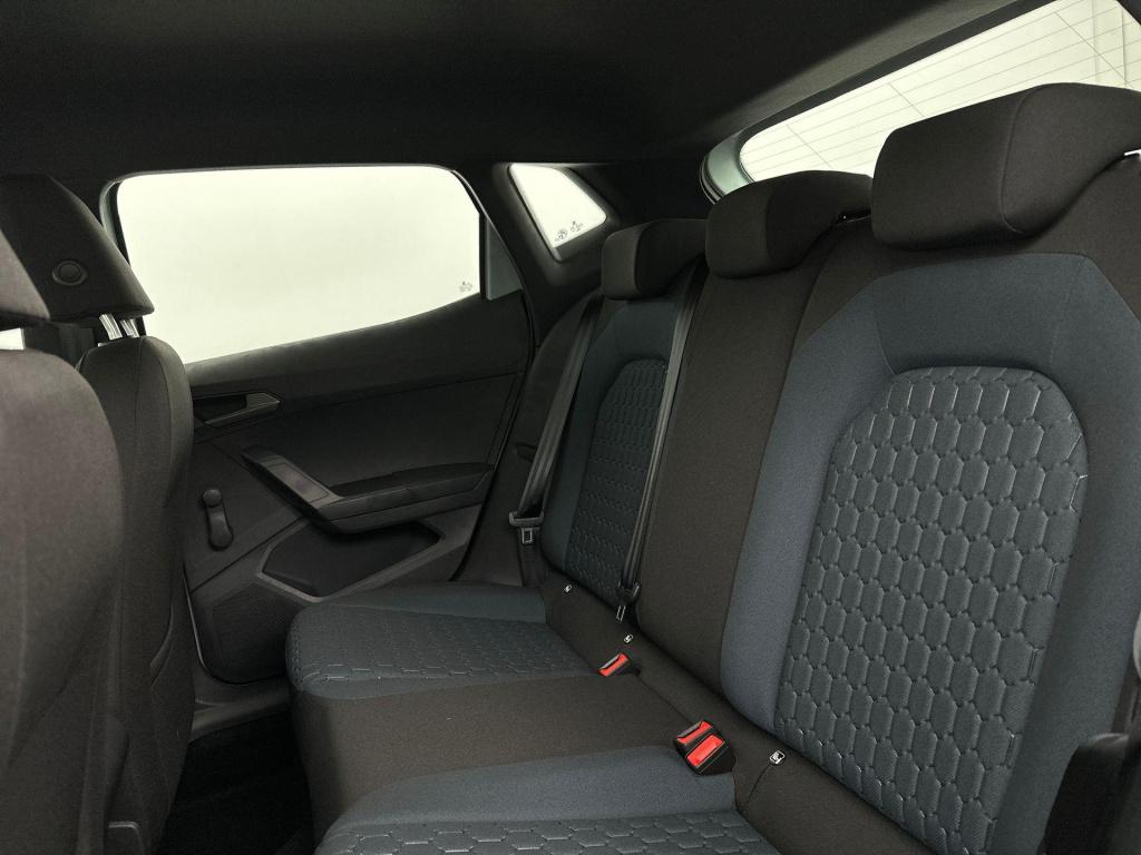 Seat Ibiza style plus 1.0 ecotsi 70 kw / 95 pk hatchback 5 de