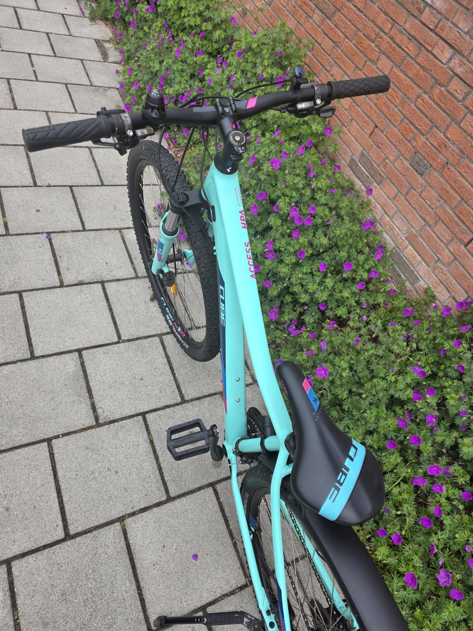 CUBE | ACCESS HPA | 29 INCH | FRAME 42 CM | 3X8 V | NETTE STAAT!