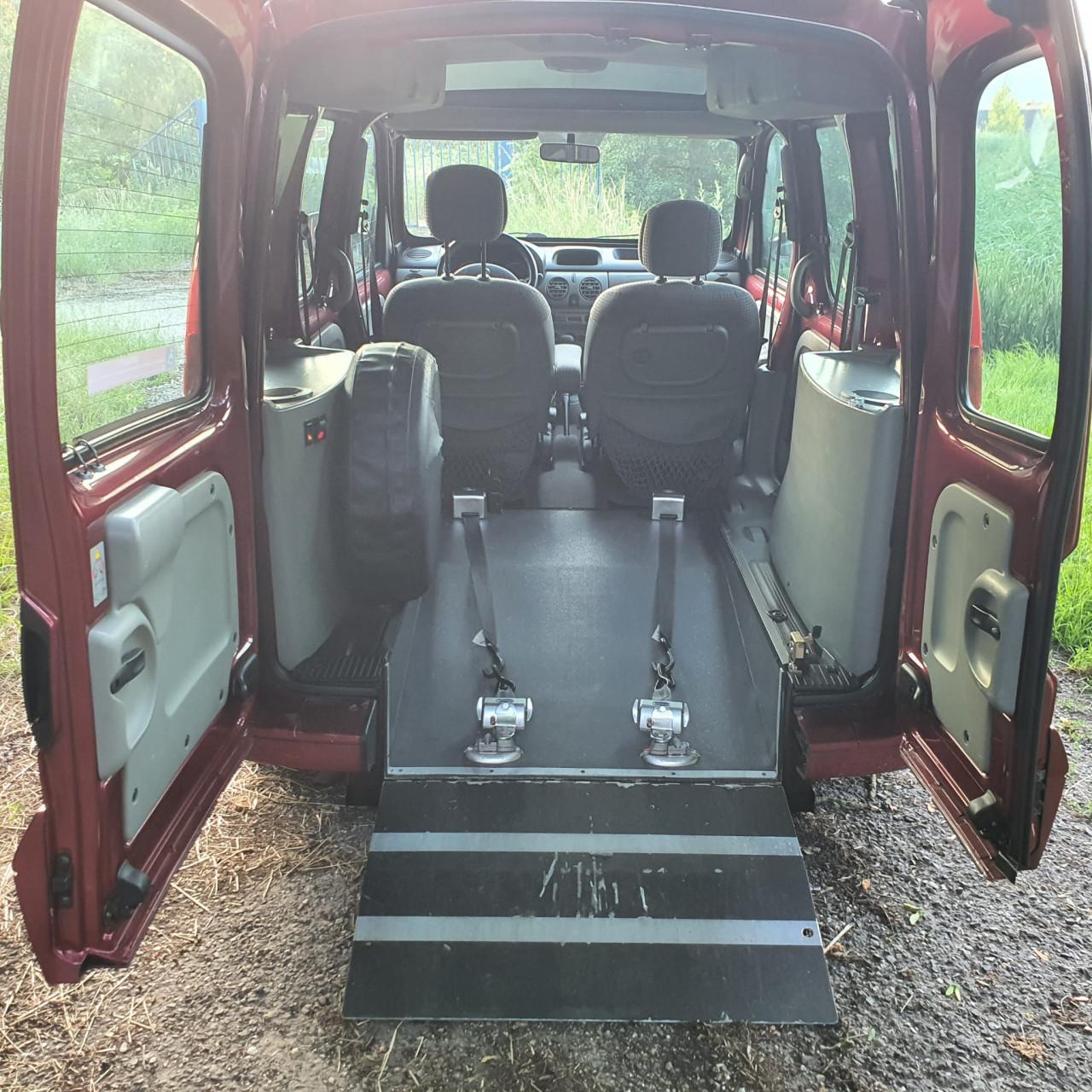 Renault Kangoo 1.6 16V Privilege Automaat rolstoelauto